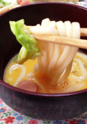 すき焼きみたい☆焼きうどんを卵につけて☆-レシピのメイン写真