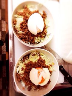 簡単ピリ辛挽肉丼-レシピのメイン写真