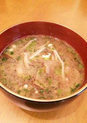 簡単コクうま〜☆舞茸バターごまみそ汁！-レシピのメイン写真