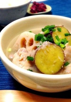 旨みたっぷり☆根菜と鶏肉の塩麹スープ-レシピのメイン写真