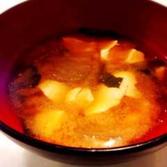 รูปของ ずぼら〜な味噌汁♫弁当も手抜きしたい朝に