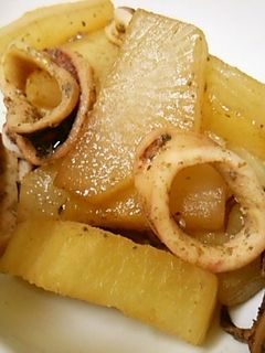 冬に食べたい♪いかと大根の煮物-レシピのメイン写真
