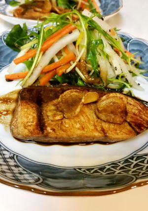 ぶりのフライパン照り焼き　野菜添え-レシピのメイン写真