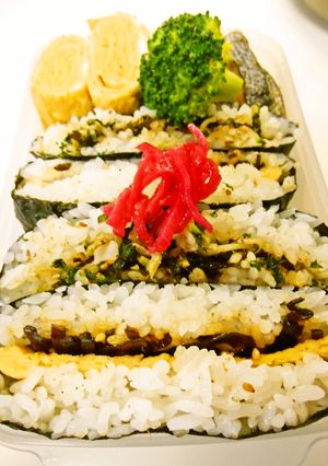 昆布・玉子・蕪の葉おにぎらず-レシピのメイン写真