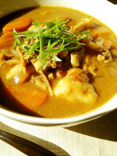 豆腐でもちもち♪カレー味噌煮込風すいとん-レシピのメイン写真