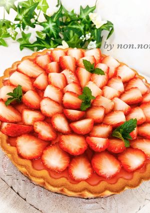 簡単　いちごレアチーズムースタルト-レシピのメイン写真
