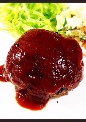 ふっくらジューシーハンバーグ♪-レシピのメイン写真