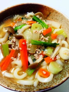 我が家の具だくさん味噌煮込みうどん-レシピのメイン写真