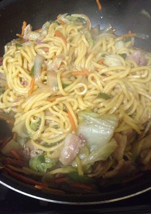 炒麺（チャーメン）？撈麺（ローメン）？-レシピのメイン写真