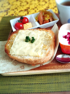 簡単☆忙しい朝にしらすチーズトースト-レシピのメイン写真