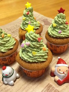 Xmas♡ツリーカップケーキ-レシピのメイン写真