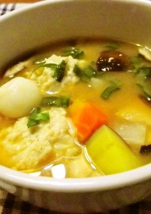 米粉すいとん入り鶏団子お味噌汁-レシピのメイン写真
