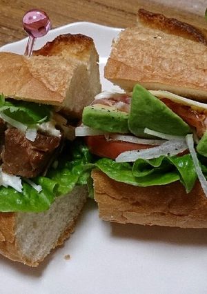 生ハムと豚の角煮のバケットサンド-レシピのメイン写真