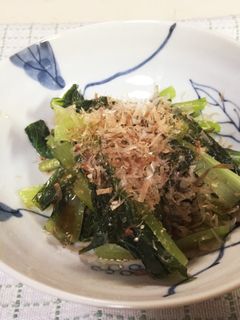 ぱぱっと小松菜わさびお浸し♪-レシピのメイン写真
