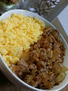 そぼろ丼-レシピのメイン写真