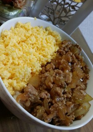そぼろ丼-レシピのメイン写真