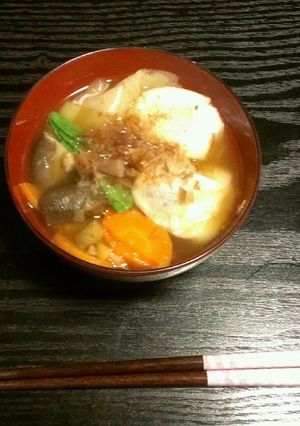 鍋キューブで10分かからないお雑煮-レシピのメイン写真