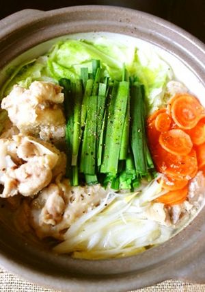 スープも手作り☆コラーゲン白湯鍋-レシピのメイン写真