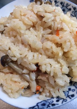 活力鍋で！キノコとツナの炊き込みご飯-レシピのメイン写真