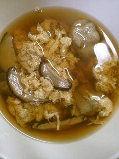 簡単! つみれ 卵 椎茸の お吸い物*°-レシピのメイン写真