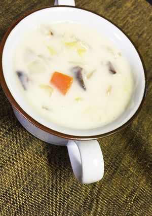 朝食に☆市販ルーで！野菜クラムチャウダー-レシピのメイン写真