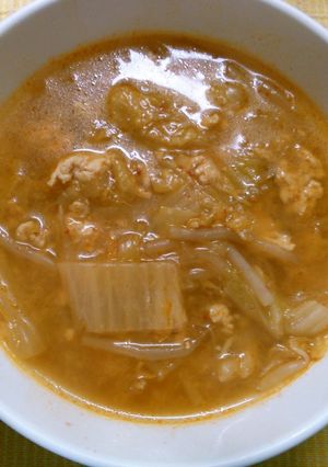 挽き肉 白菜 もやし ピリ辛味噌スープ！-レシピのメイン写真