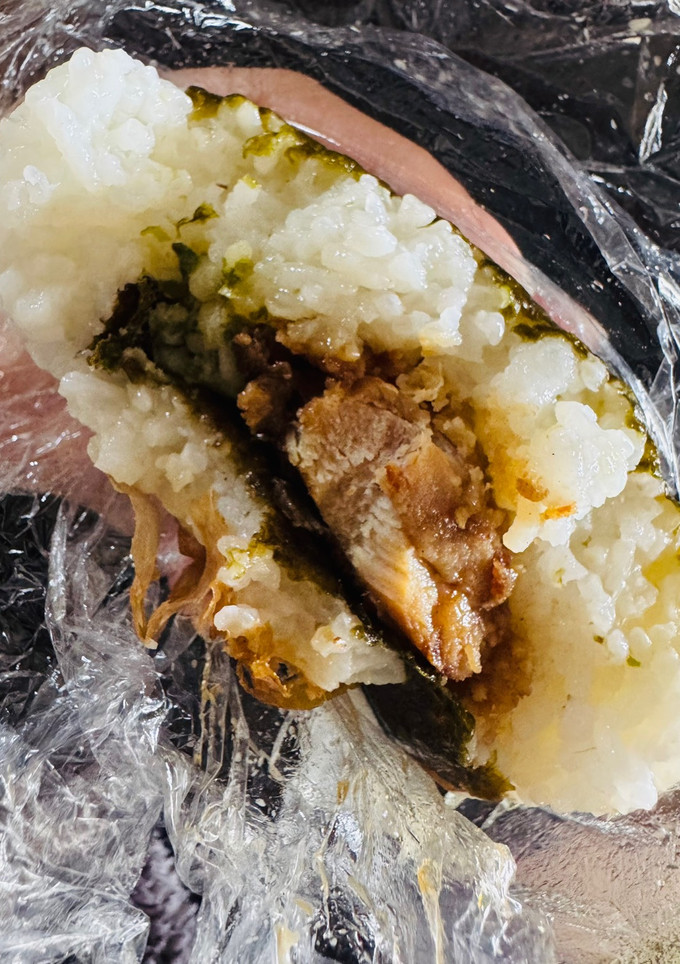 唐揚げ 爆弾おにぎり マヨネーズ ワサビ-レシピのメイン写真