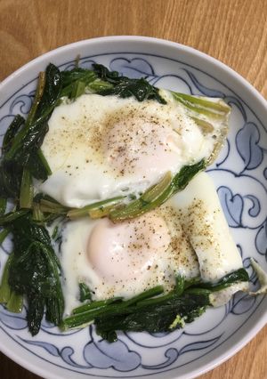 ほうれん草の巣ごもり卵-レシピのメイン写真
