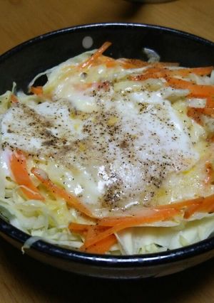 あったかとろ～り♡卵とキャベツのココット-レシピのメイン写真