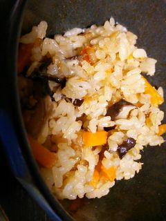ツナと干し椎茸の生姜香る炊き込みご飯♪-レシピのメイン写真