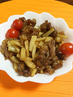 牛肉とれんこんのオイスターソース炒め-レシピのメイン写真