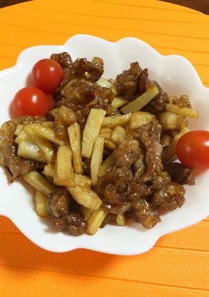 牛肉とれんこんのオイスターソース炒め-レシピのメイン写真