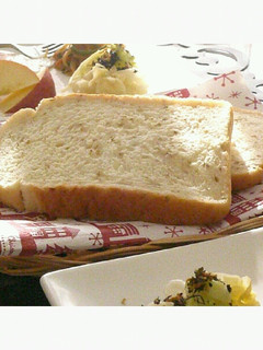 ふんわりプチっと♪ごま食パン-レシピのメイン写真