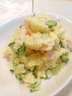 材料3つで!シンプルポテトサラダ-レシピのメイン写真