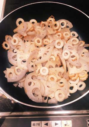レンコンとちくわの炒め物-レシピのメイン写真