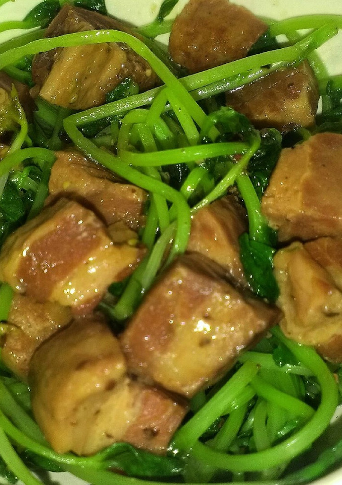 缶つま ベーコンと豆苗の炒め物-レシピのメイン写真