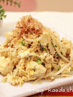 節約ヘルシー!カニカマもやしの炒り豆腐-レシピのメイン写真