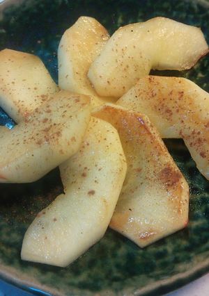ココナッツオイルで簡単焼きリンゴ-レシピのメイン写真