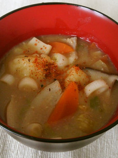 野菜たっぷりすいとん(味噌味)-レシピのメイン写真