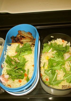 手抜きお弁当に　水菜のせピラフ-レシピのメイン写真