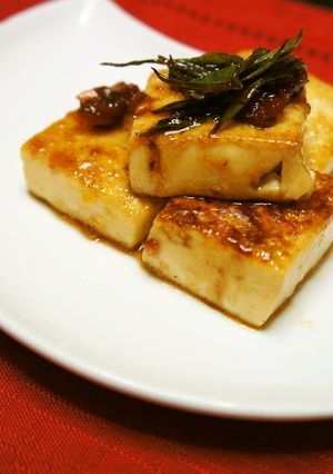 焦がしねぎの梅照り焼き豆腐ステーキ-レシピのメイン写真