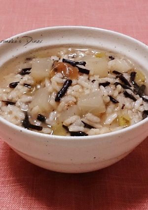 炊飯器お粥*梅風味ひじき大根-レシピのメイン写真