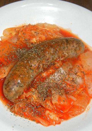 フランクフルトと白菜のトマト煮-レシピのメイン写真