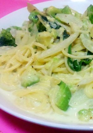 3種の緑野菜クリームパスタ-レシピのメイン写真