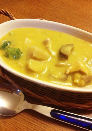 根菜とカボチャの黄色いシチュー圧力鍋で。-レシピのメイン写真
