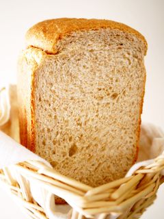 朝食に♪HB早焼き★全粒粉50%食パン-レシピのメイン写真