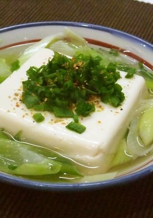 かんたん湯豆腐♥野菜も一緒に♫-レシピのメイン写真