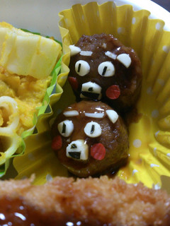 キャラ弁 ミートボールでくまモン☆-レシピのメイン写真