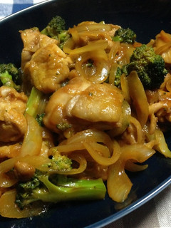 鶏肉とブロッコリーのカレー炒め-レシピのメイン写真