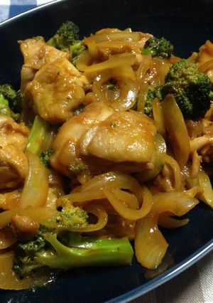鶏肉とブロッコリーのカレー炒め-レシピのメイン写真